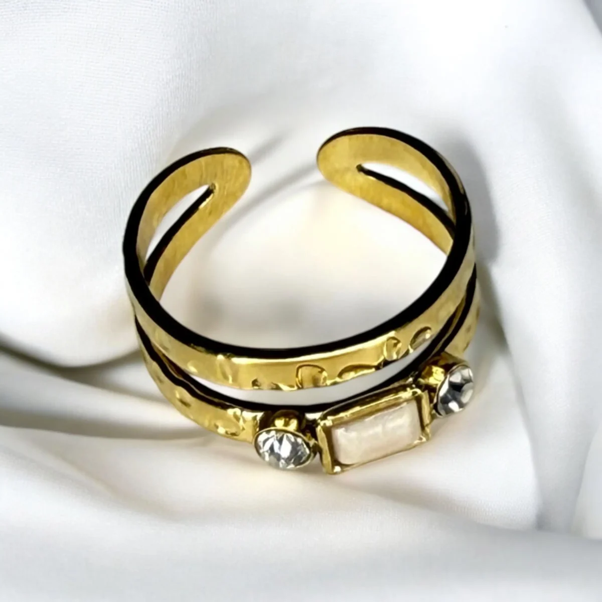 Bague Martelée Pierre Strass