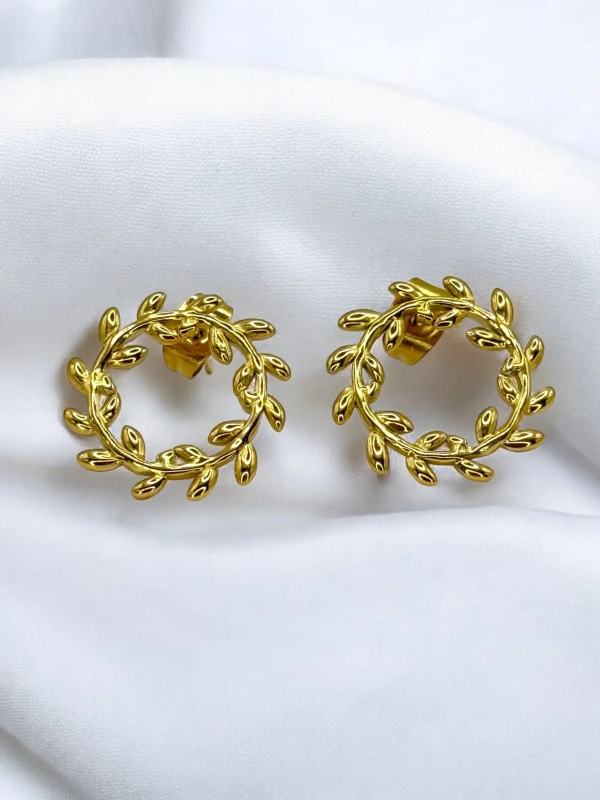 Boucle doreille nature couronne