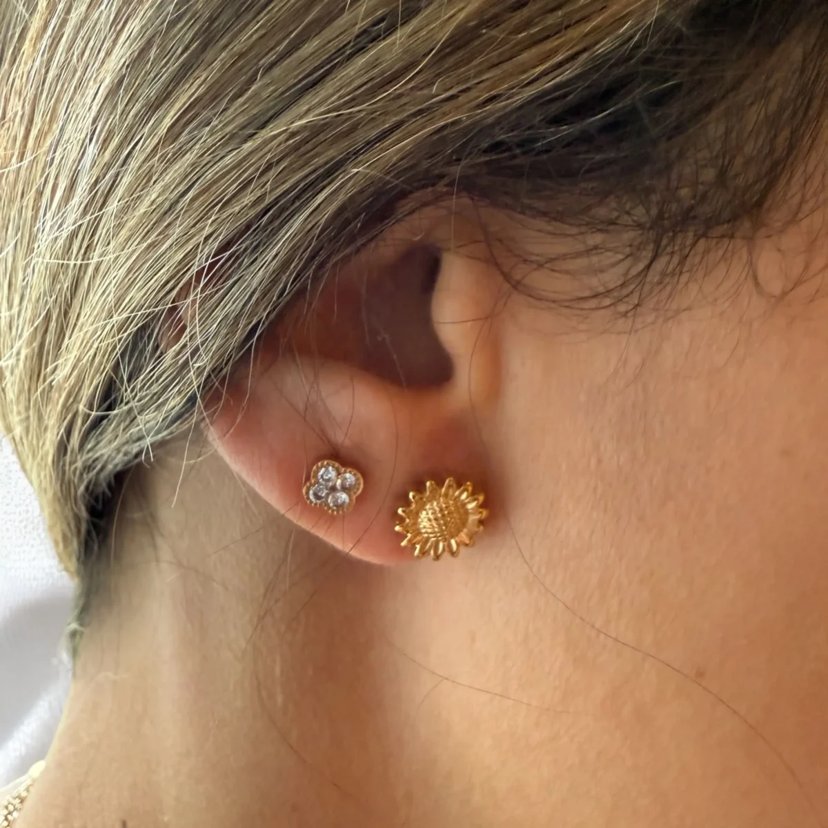 Boucle doreille set-puces trefle soleil
