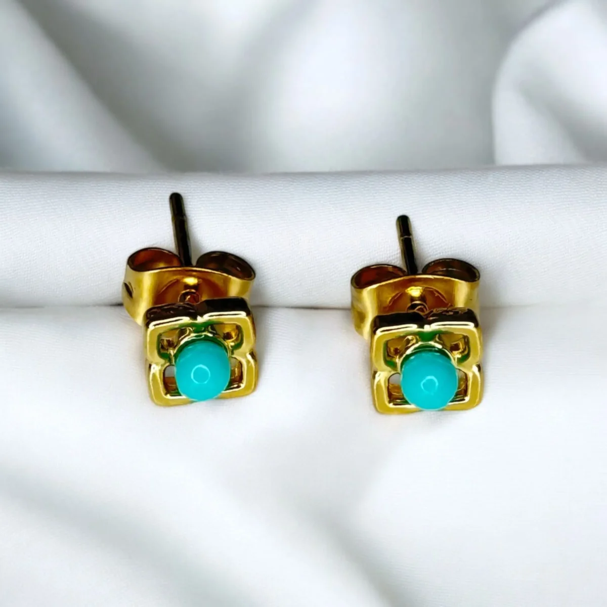 Boucles d'oreilles Mini Trèfle Azur – Image 3