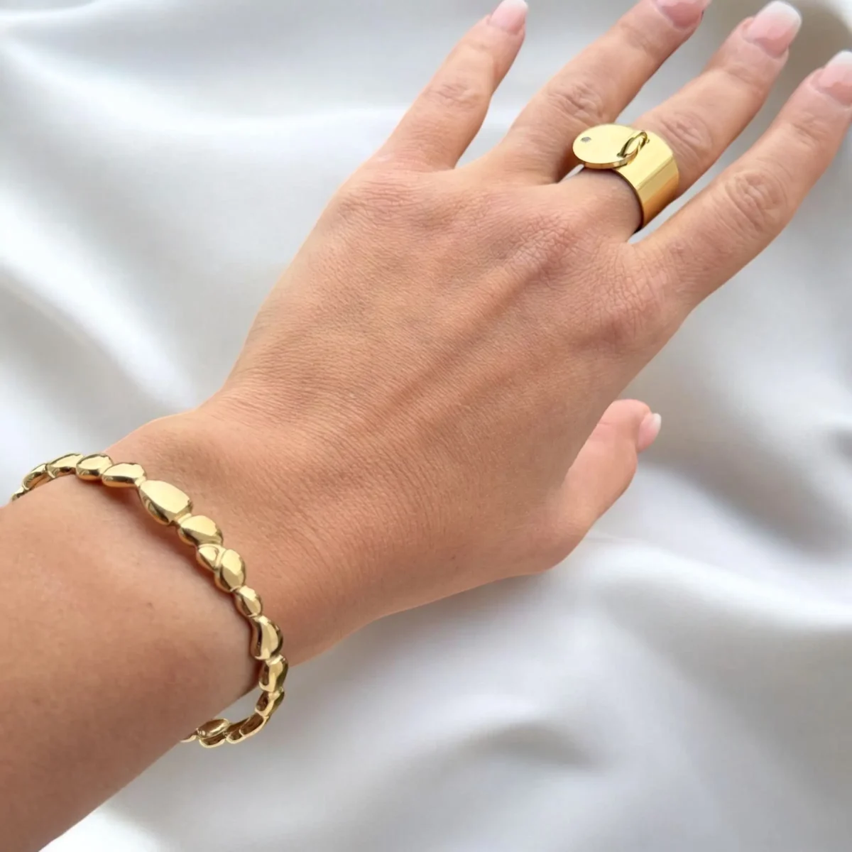 Bracelet Boule de Luxe Doré