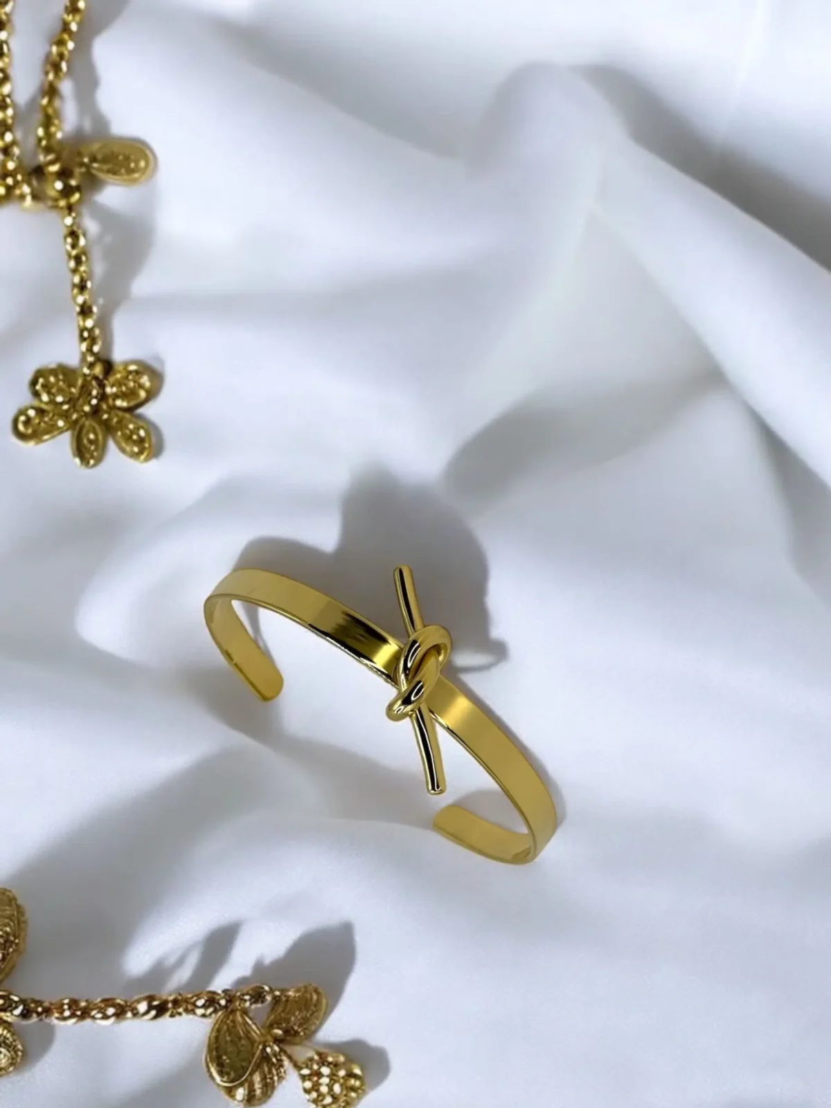 Bracelet Nœud Enlacé