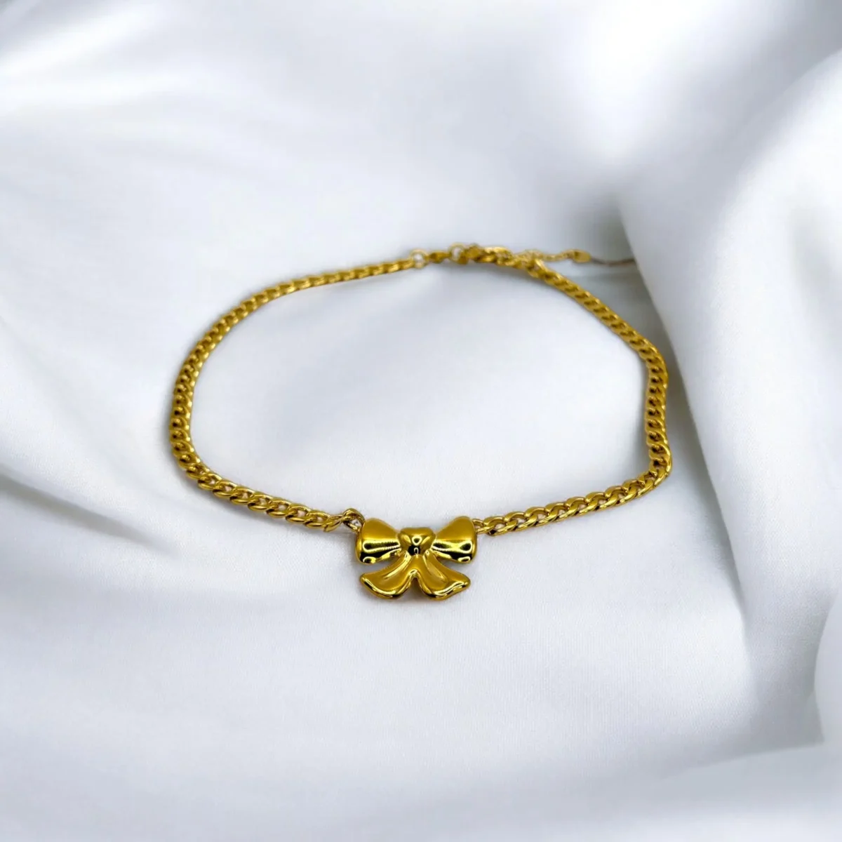 Collier Nœud Élégance