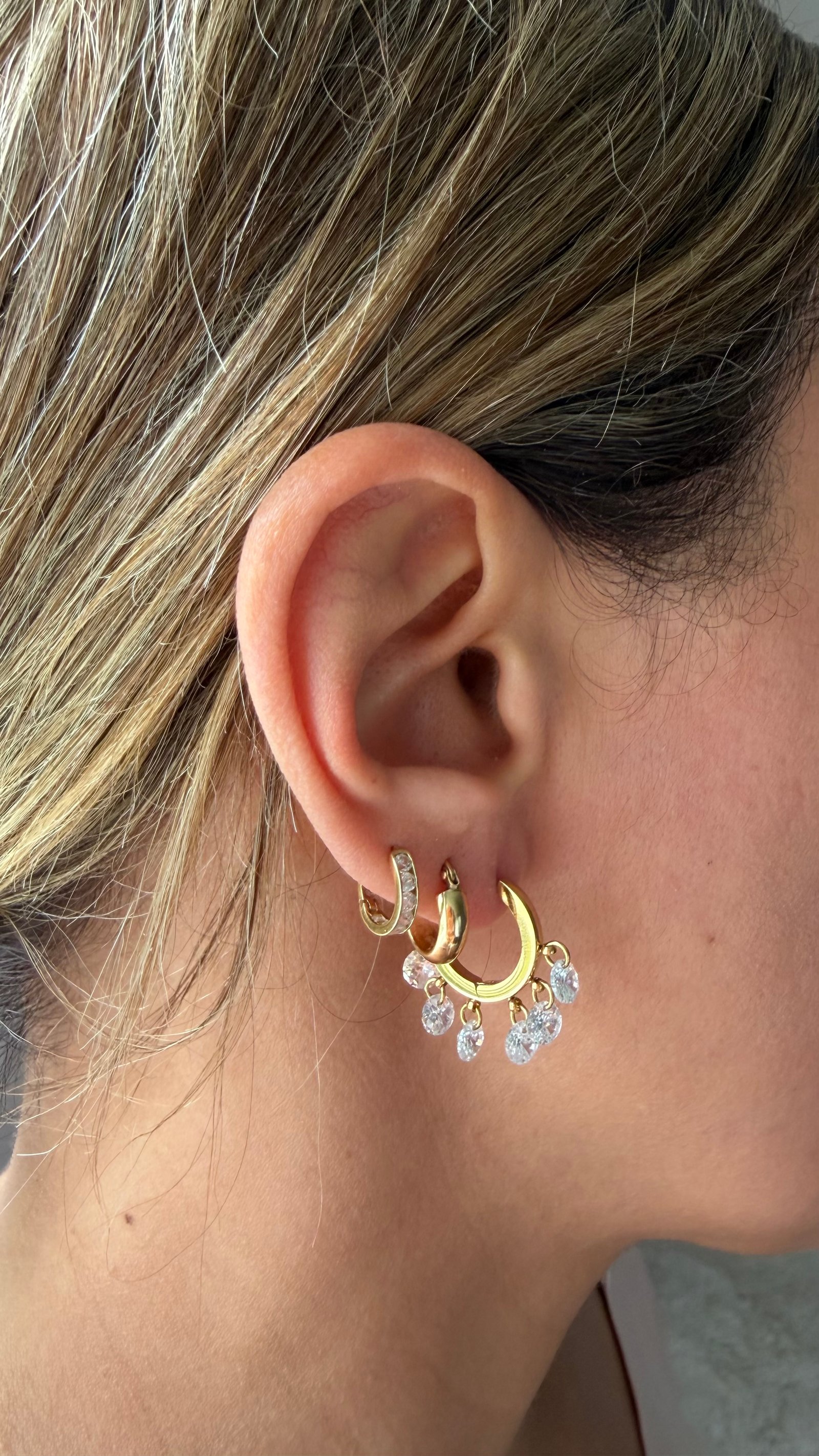 Créoles Cristal Femme – Boucles d'Oreilles Scintillantes en Acier Inoxydable 1 Créoles Cristal Femme