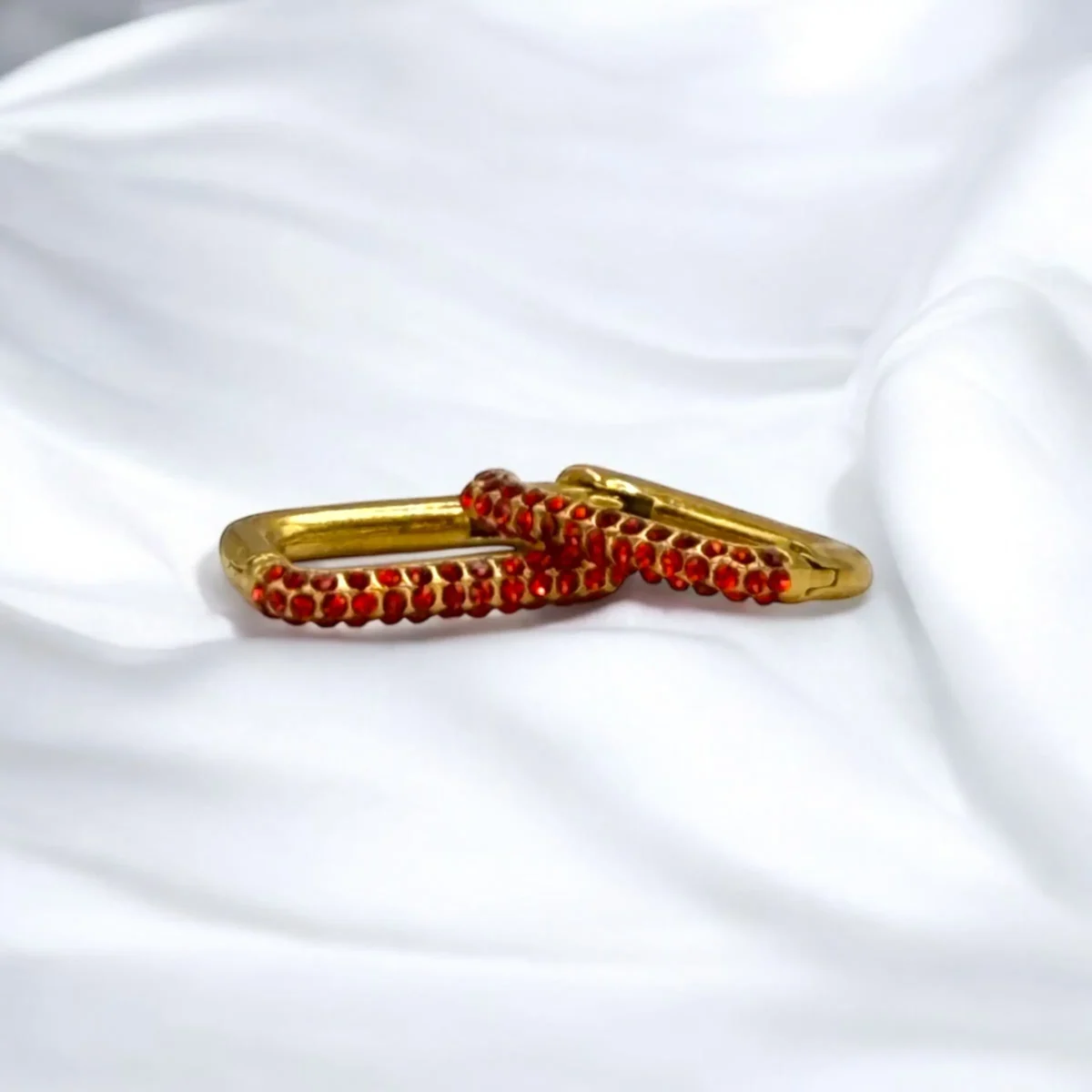Créoles Carré Strass Rouge