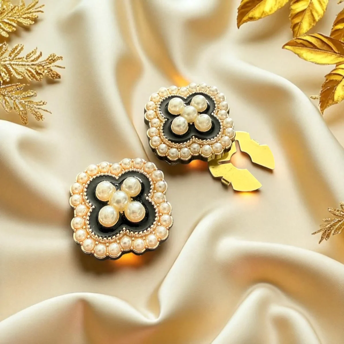 Couvre Boutons Fleur Perles