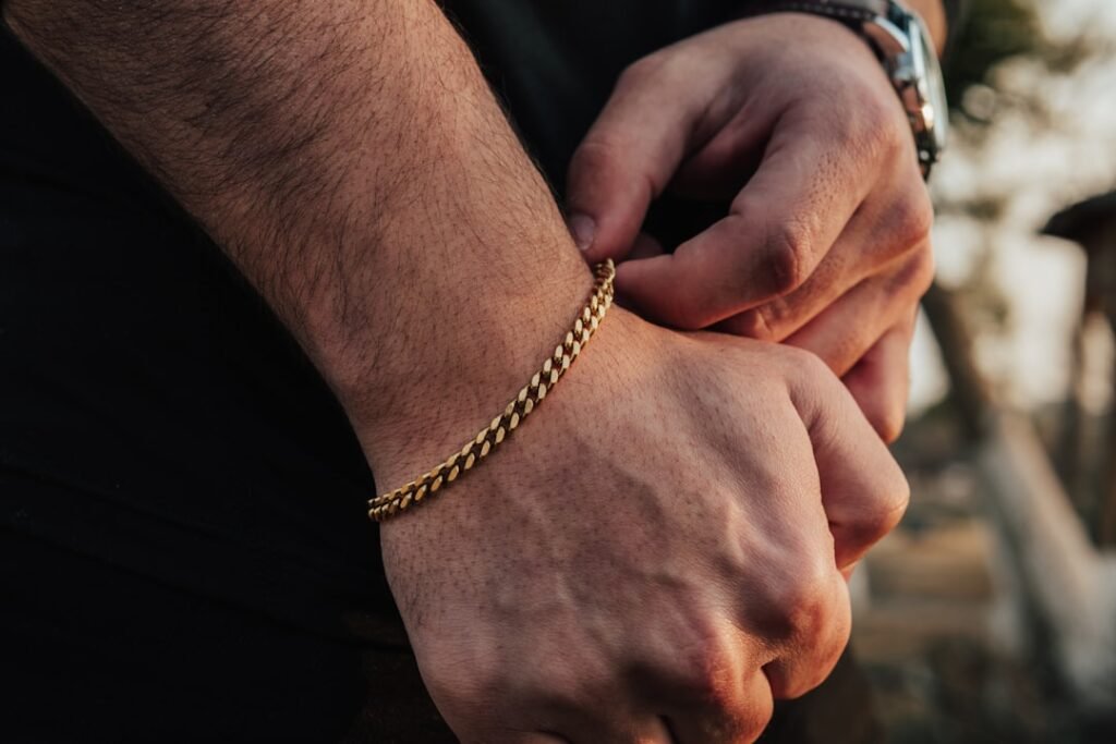 men wrist jewelry