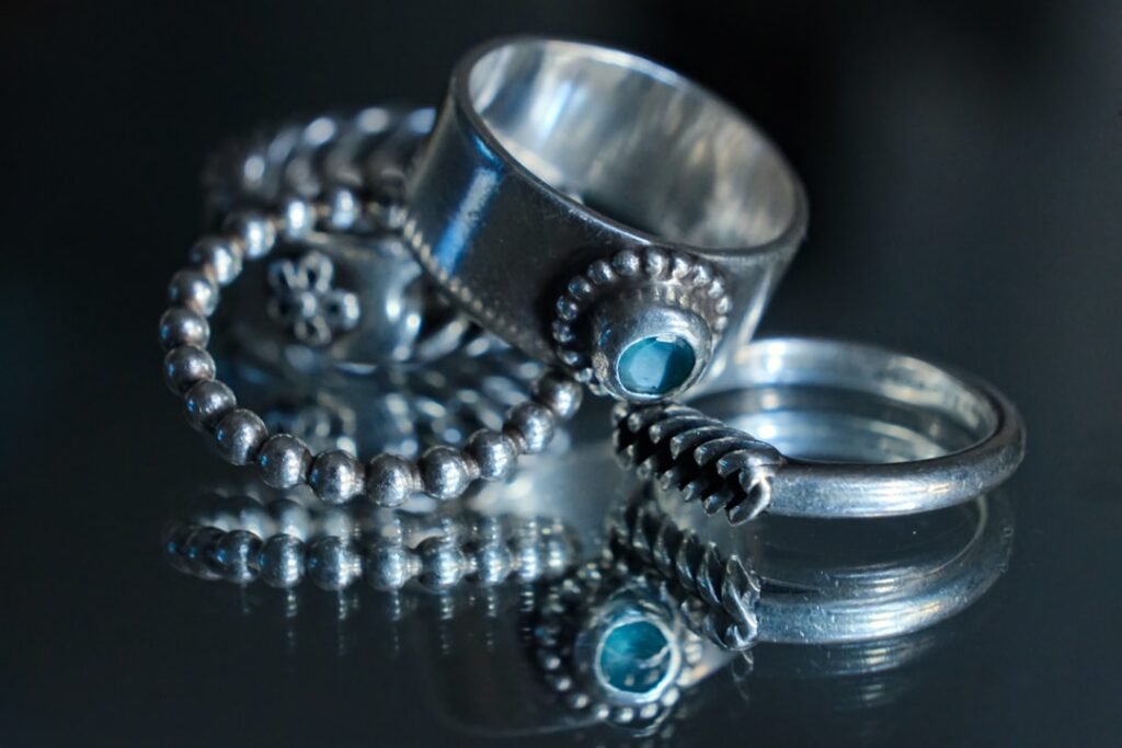 Comment entretenir ses bijoux en acier inoxydable ? 2 Comment entretenir ses bijoux en acier inoxydable ?