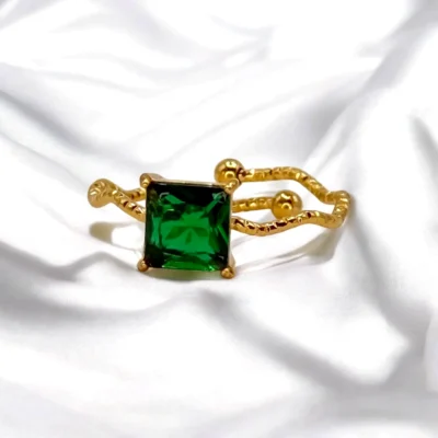 Bague Carrée Chic