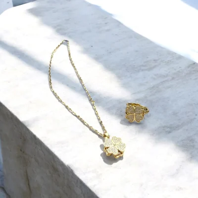 Collier Trèfle Quatre Feuilles