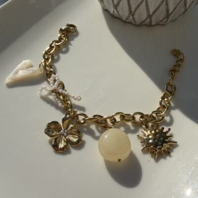 Bracelet Breloques Nœud de Perles et Cœur Nacré
