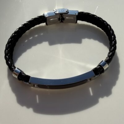 Bracelet cuir homme tressé noir avec plaque en acier poli et insert noir